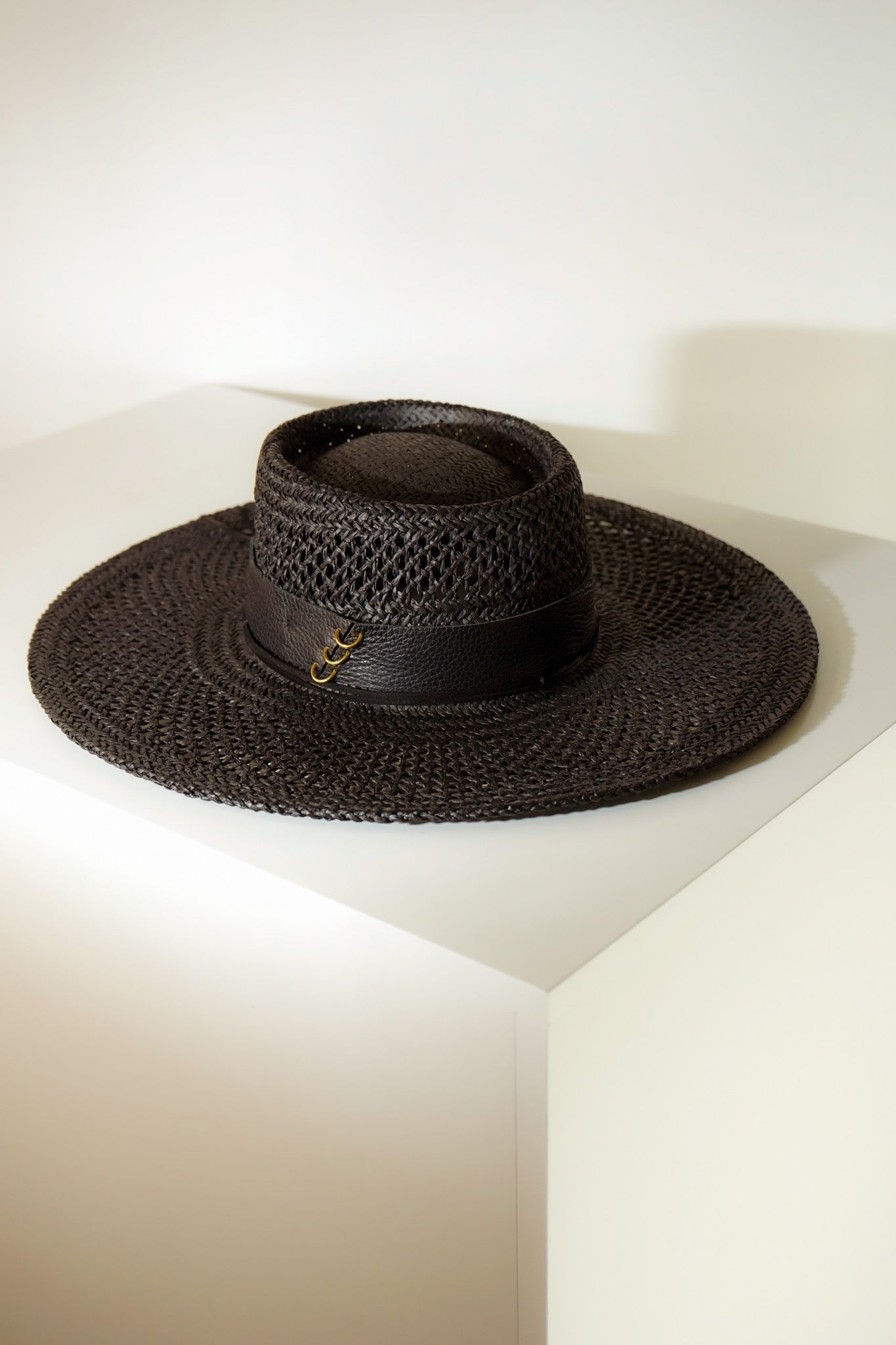 wide-brim-black-straw-hat-cord-knotted